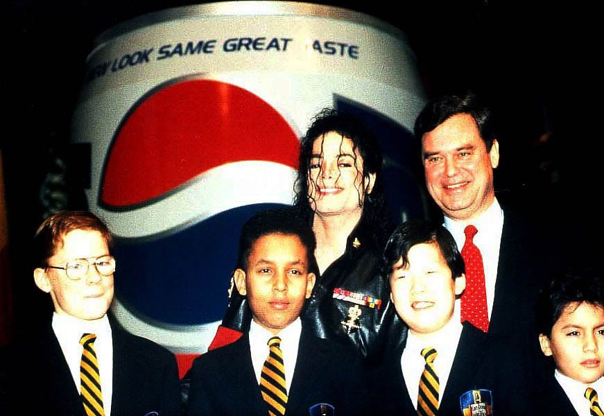 RARE-Michael-michael-jackson-15333052-871-600.jpg