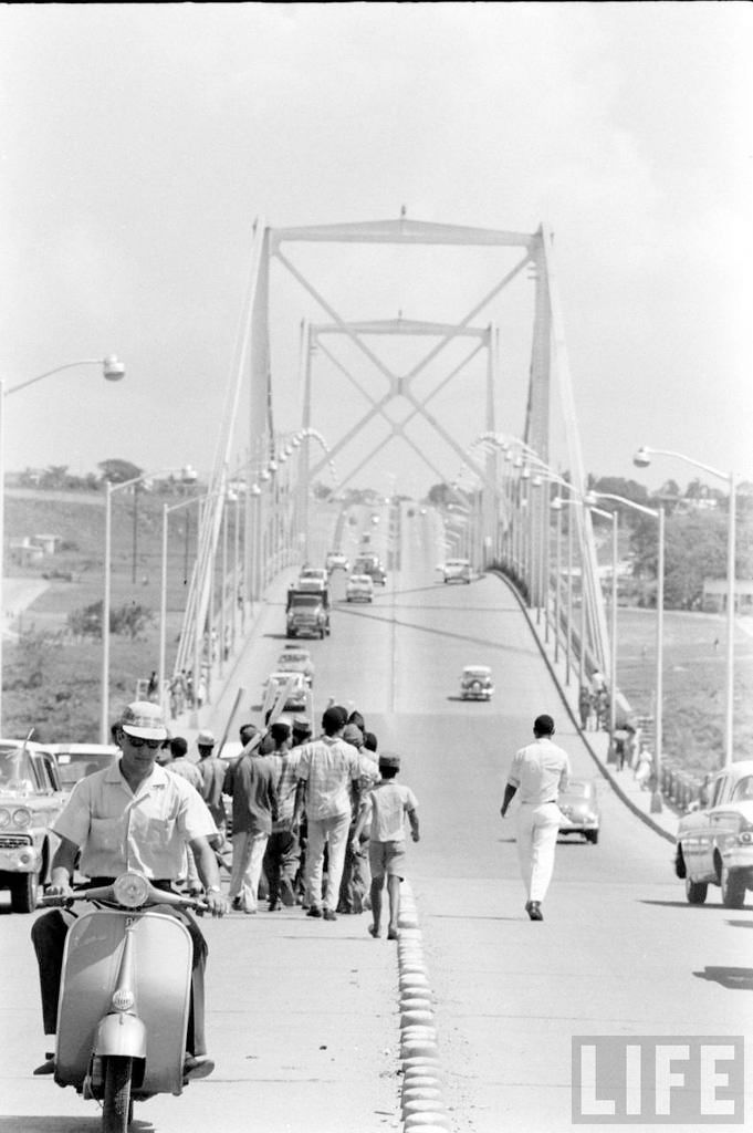 puenteduartean3030os60bylife.jpg