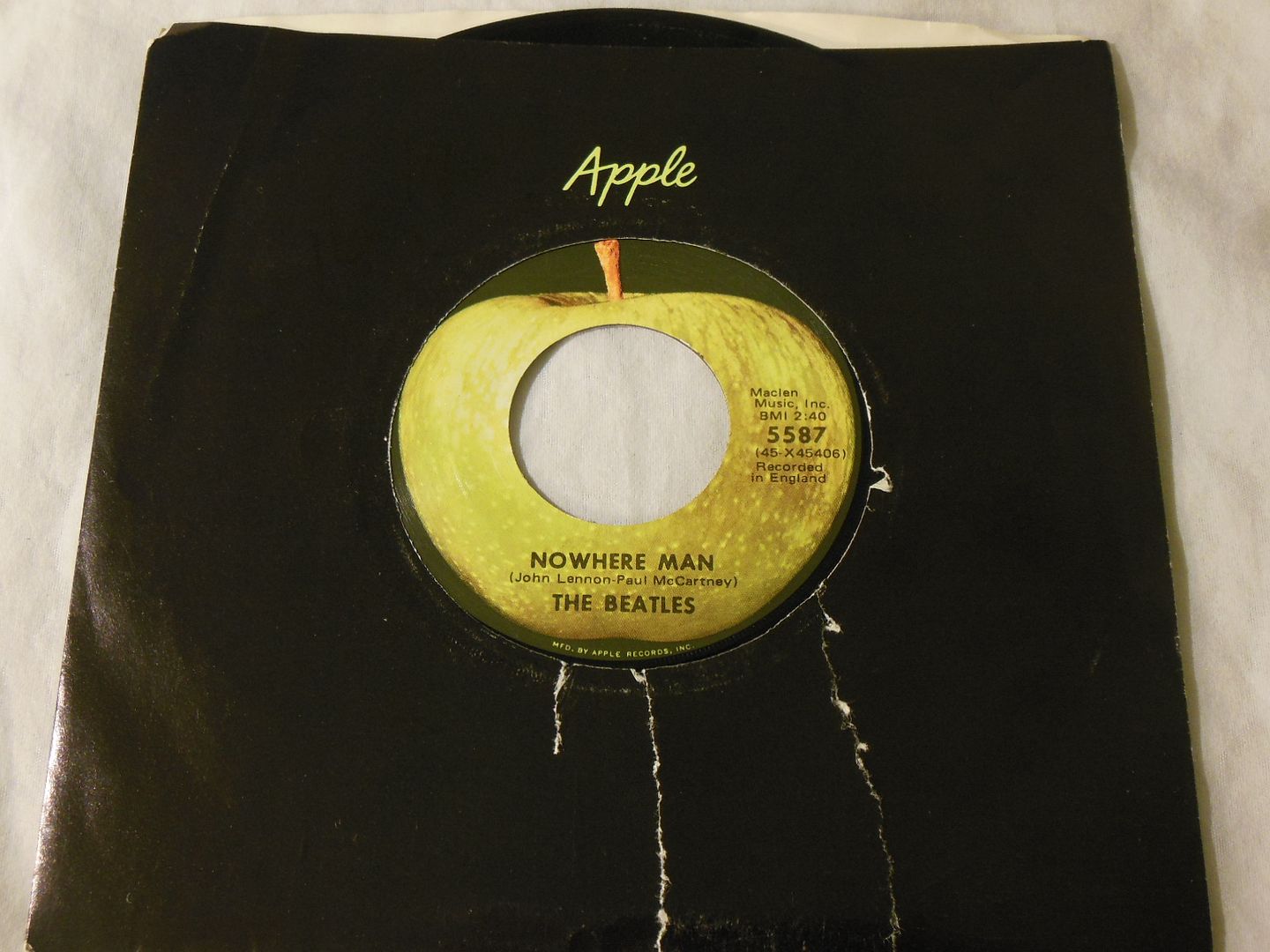 Beatles - Nowhere Man / What Goes On Album