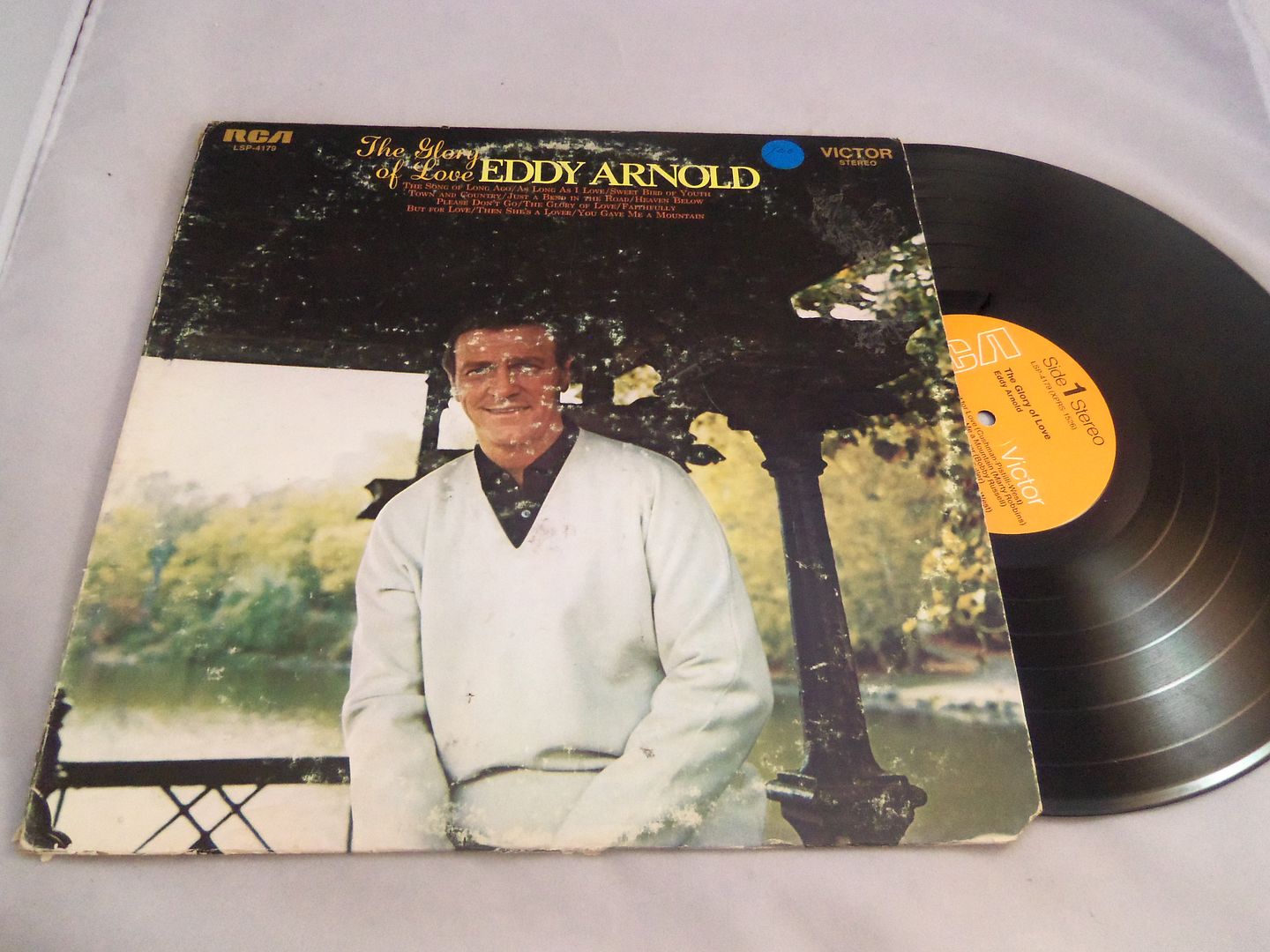 Eddy Arnold - The Glory Of Love