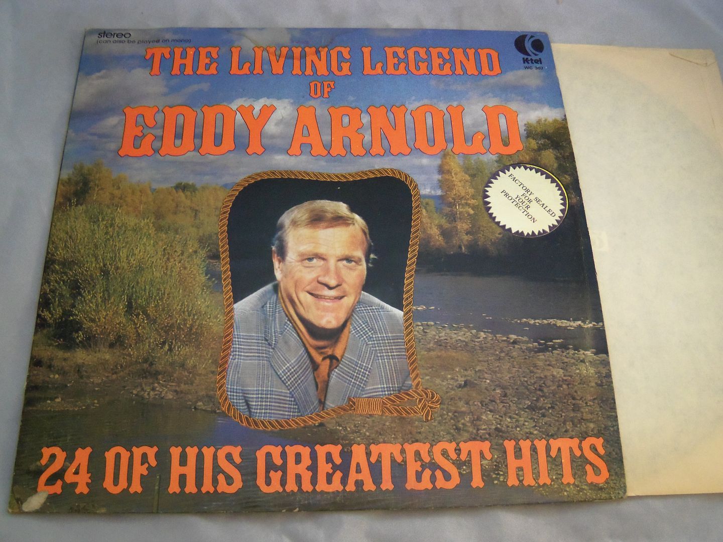 Eddy Arnold - The Living Legend Of Eddy Arnold - 24 Of His Greatest Hits
