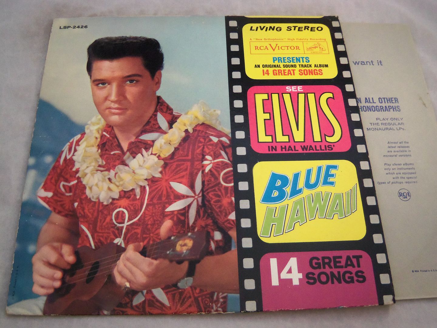 Elvis Presley Blue Hawaii Records, Vinyl and CDs Hard to Find and Out