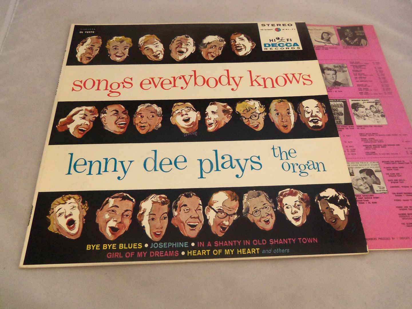 Songs Everybody Knows - Lenny Dee