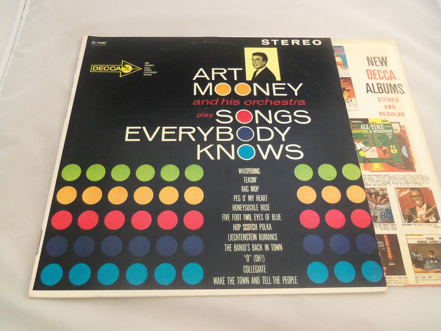 Art Mooney - Plays Songs Everybody Knows