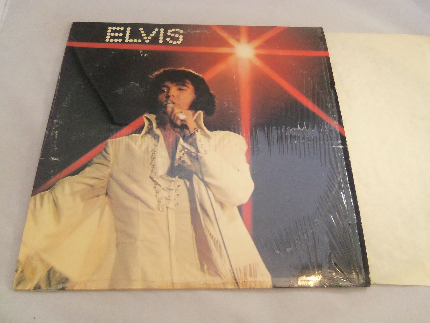 You'll Never Walk Alone - Elvis Presley