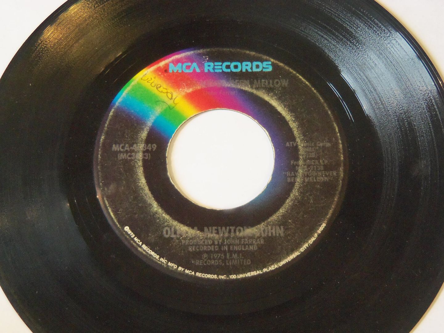 Olivia Newton-John - Have You Never Been Mellow / Water Under The Bridge Album