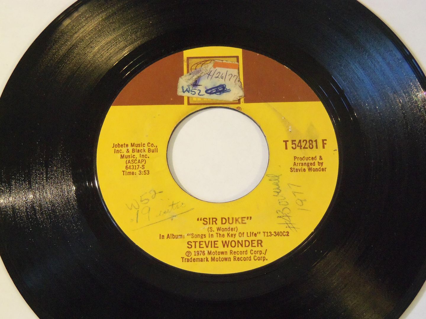 Stevie Wonder - Sir Duke / He's Misstra Know-it-all