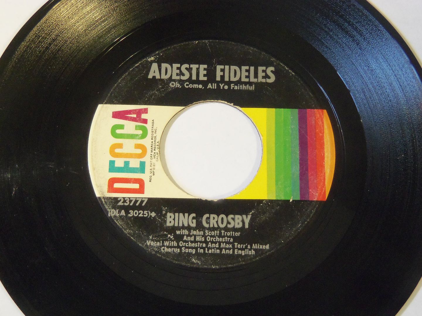 Bing Crosby - Silent Night / Adeste Fideles