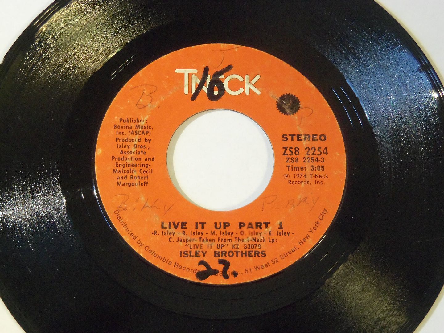 Isley Brothers - Live It Up Part 1 / Part 2