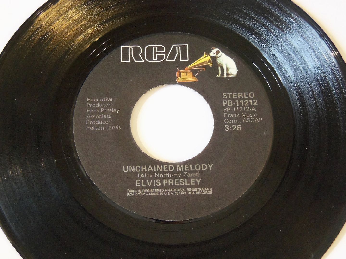 Elvis Presley - Unchained Melody / Softly, As I Leave You
