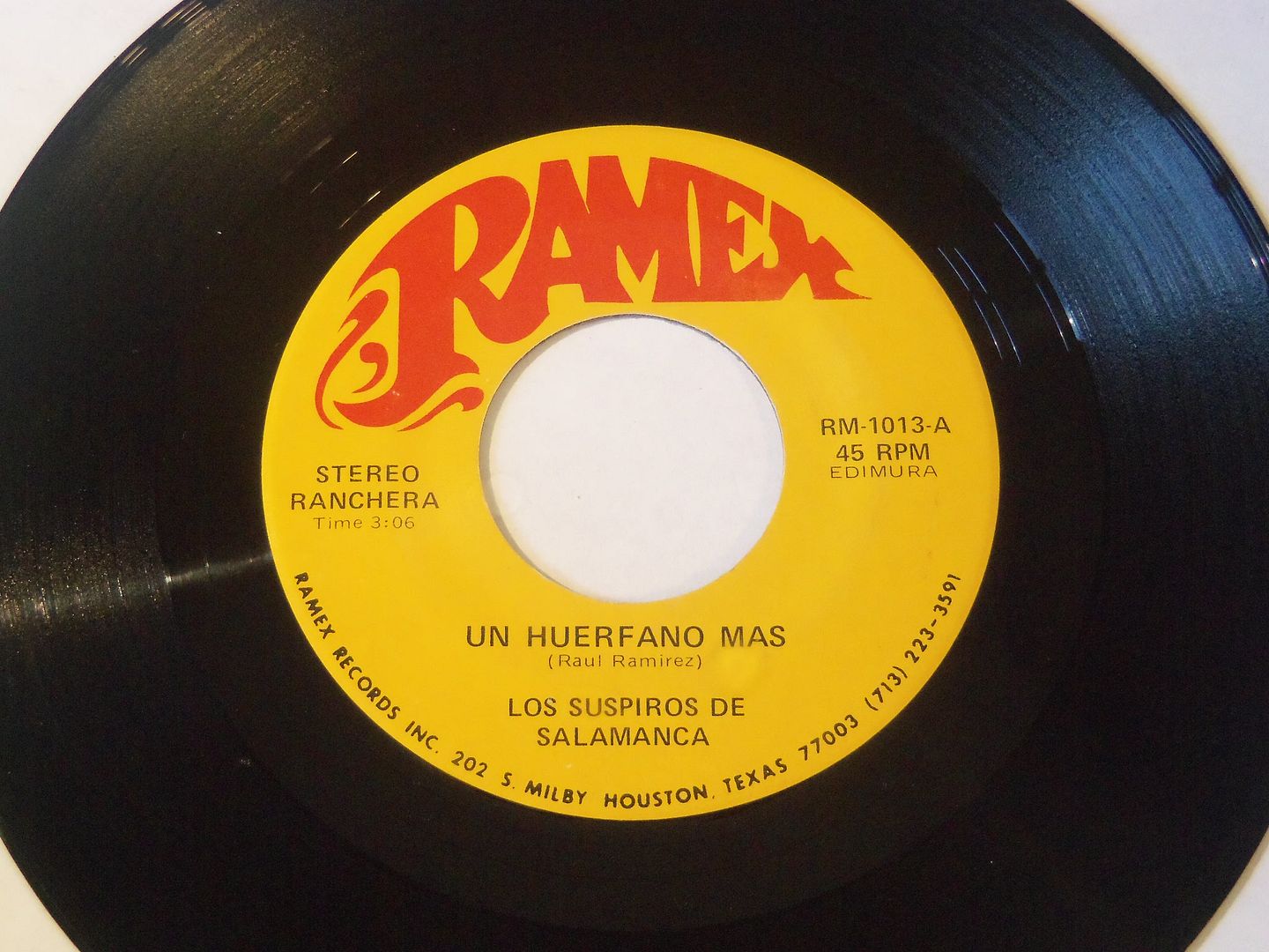 Los Suspiros De Salamanca - Un Huerfano Mas - Ranchera / Carta De Amor - Bolero - Texmex Album