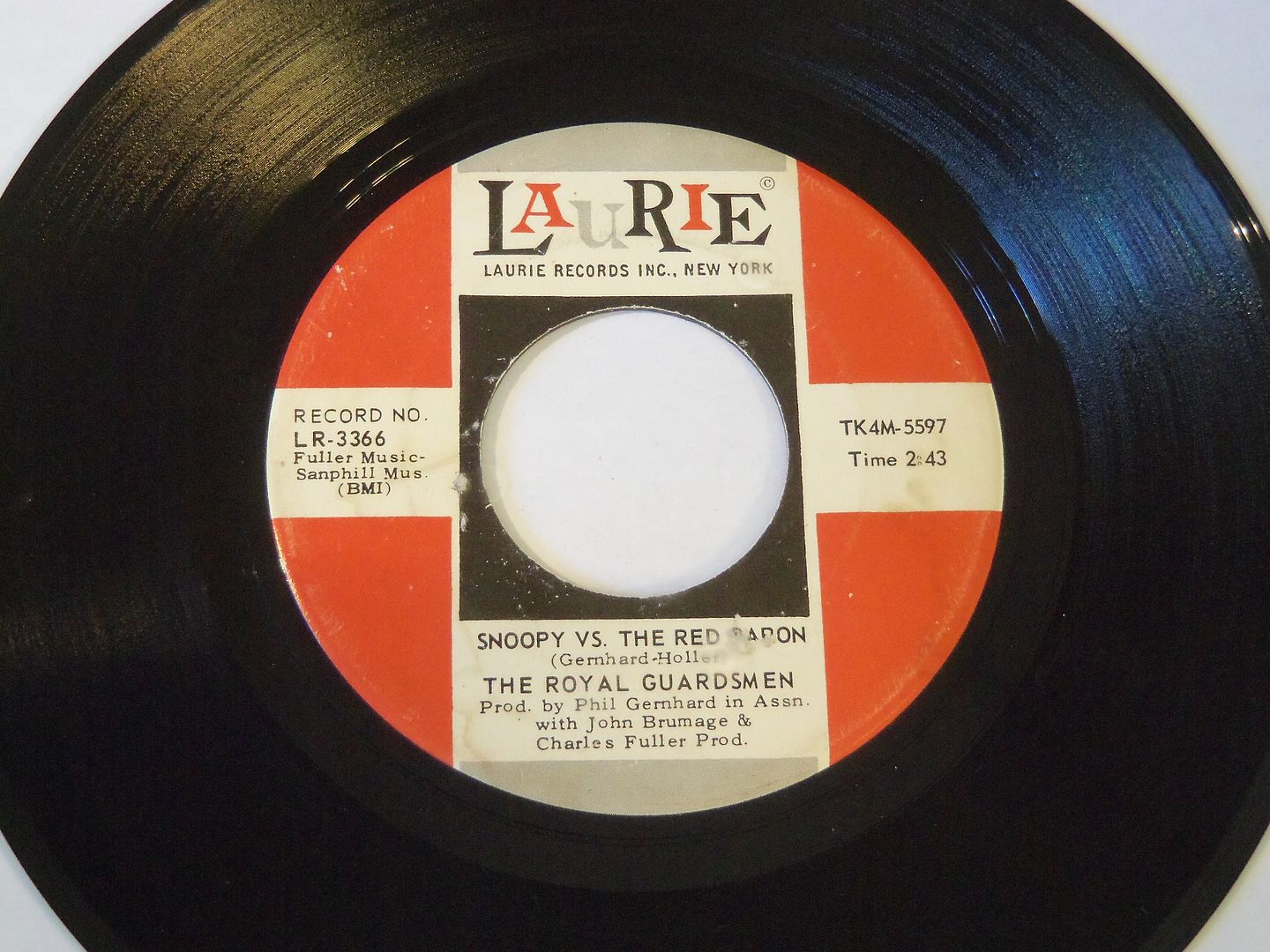 Royal Guardsmen - Snoopy Vs. The Red Baron / I Needed You