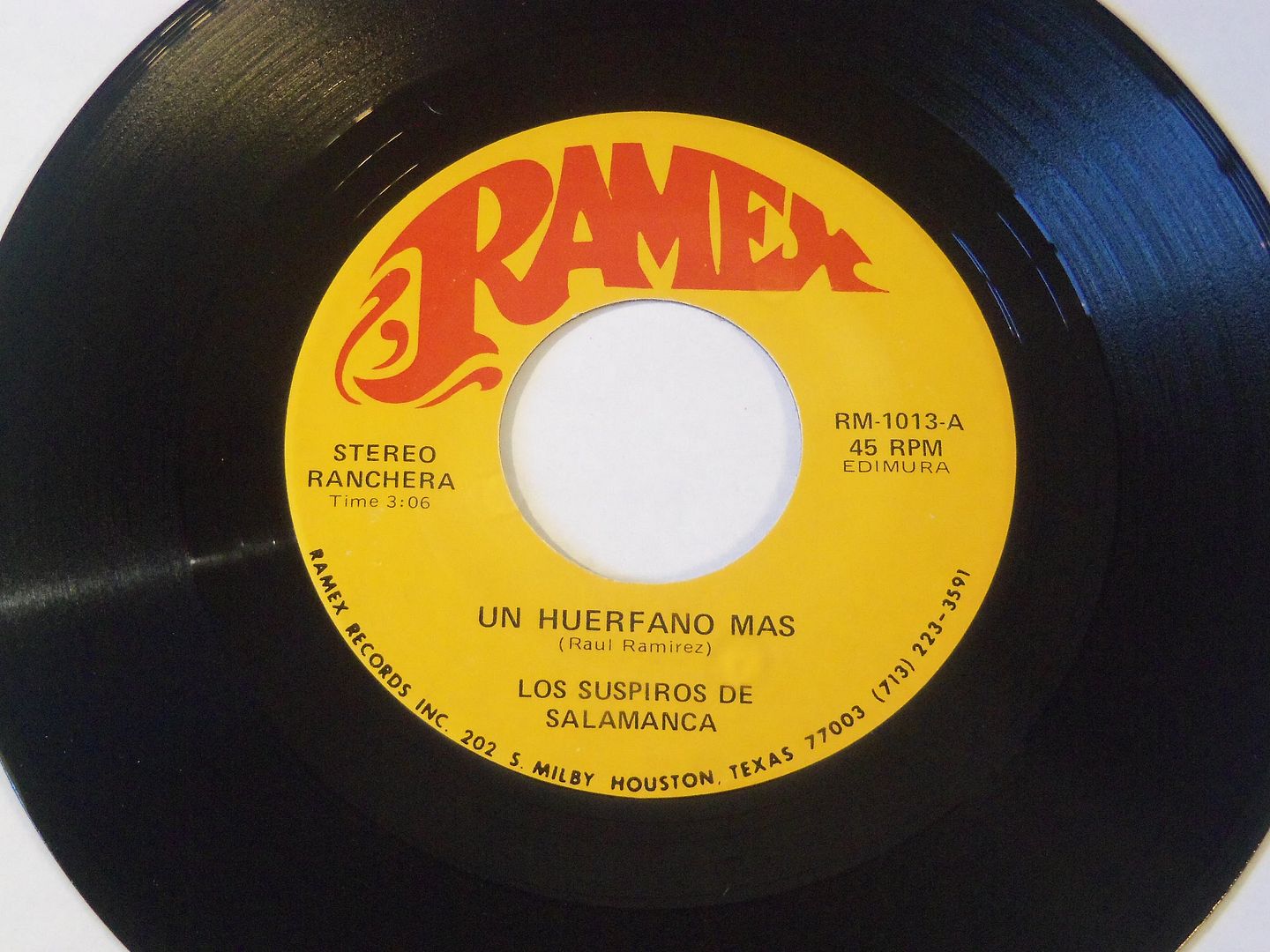 Un Huerfano Mas (ranchera / Carta De Amor (bolero) - Tex-mex) - Los Suspiros De Salamanca