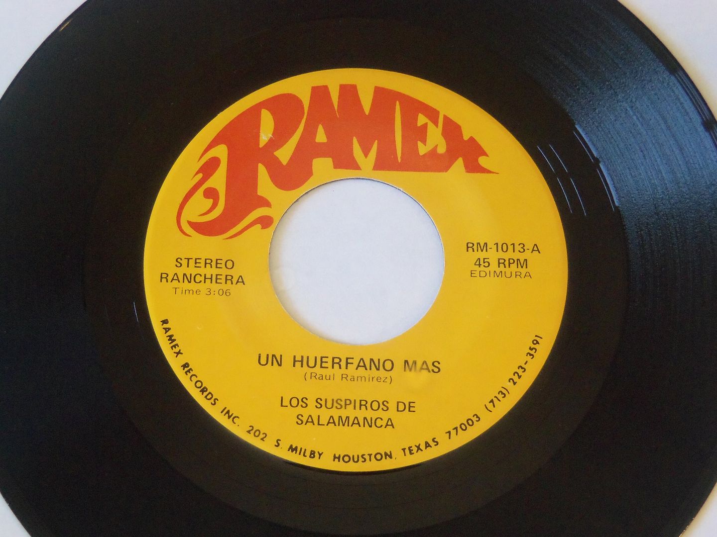 Los Suspiros De Salamanca - Un Herfano Mas (ranchera / Carta De Amor (bolero) - Tex-mex)