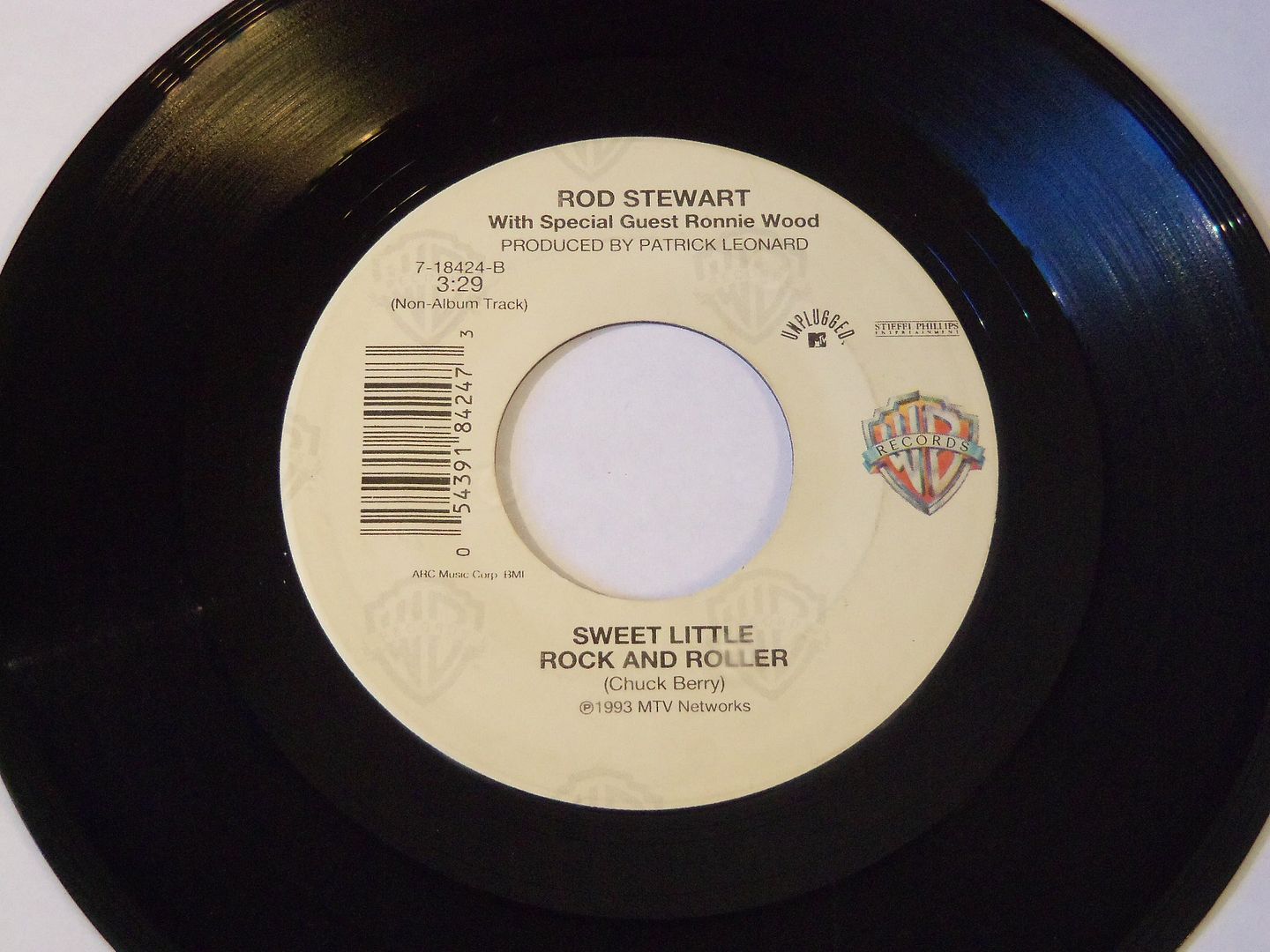 Rod Stewart - Having A Party / Sweet Little Rock And Roller