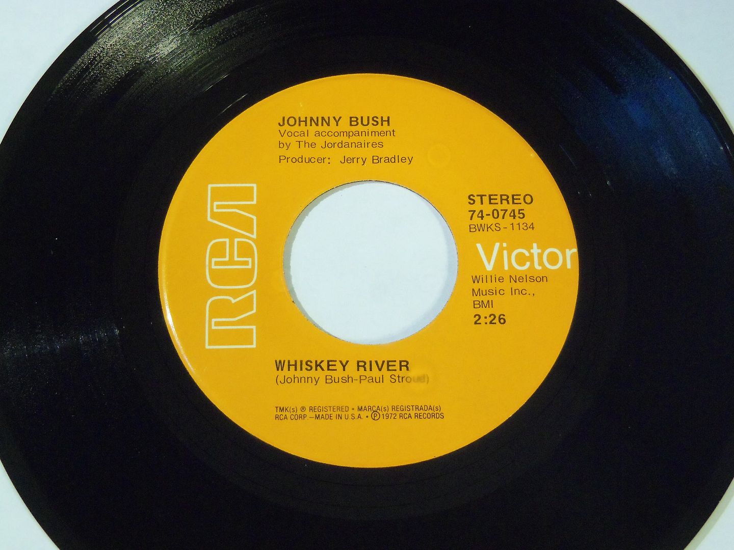 Johnny Bush - Whiskey River / Right Back In Your Arms