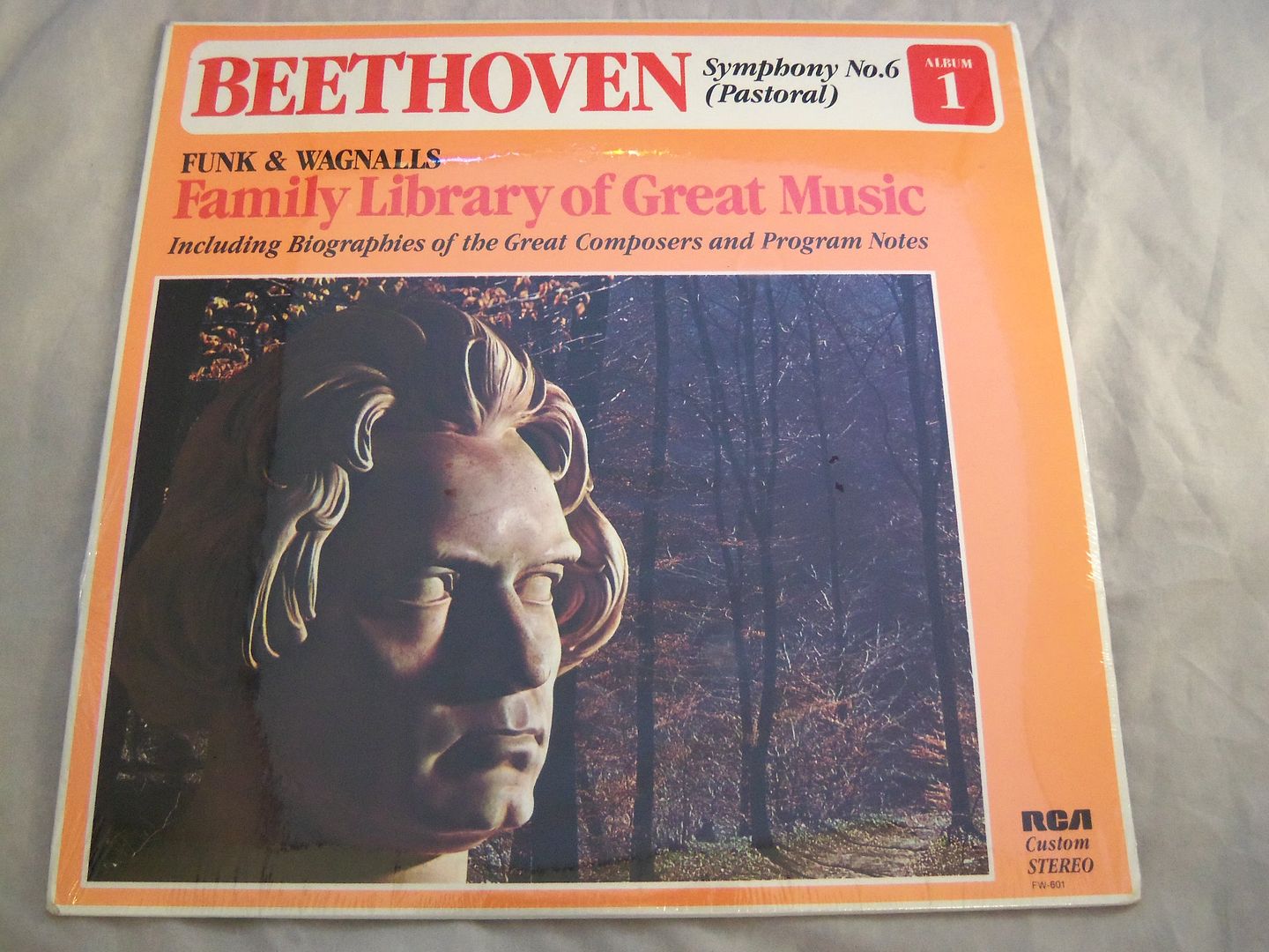 Beethoven: Symphony No. 6 (pastoral) - Royal Philharmonic Orchestra Conducted by Sir Char