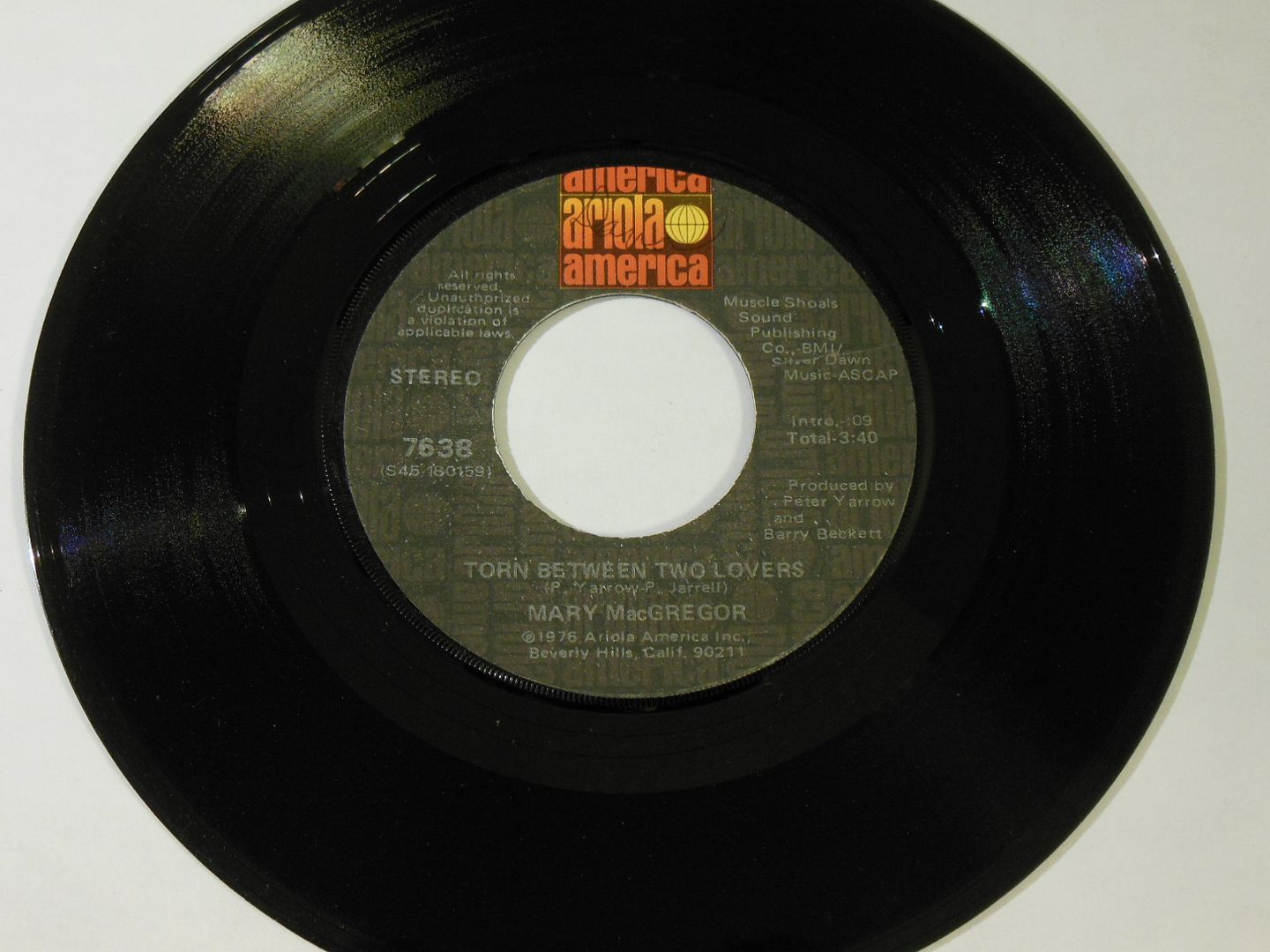 Torn Between Two Lovers / I Just Want To Love You - Mary MacGregor