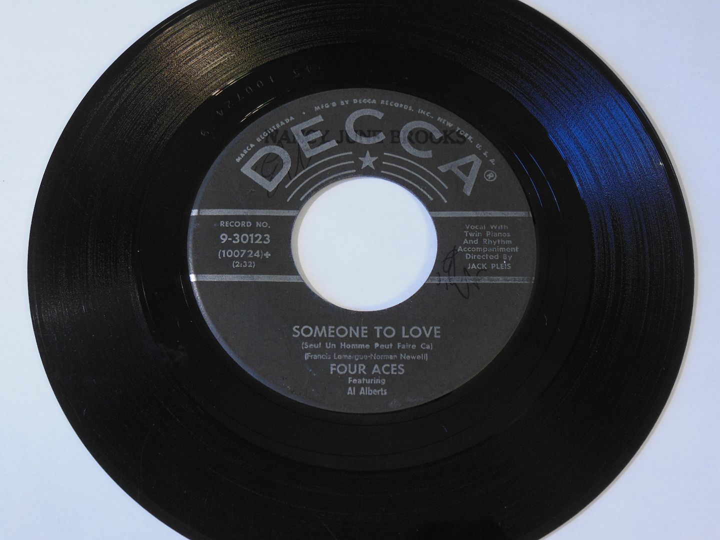 Four Aces - Someone To Love (seul Un Homme Peut Faire Ca)