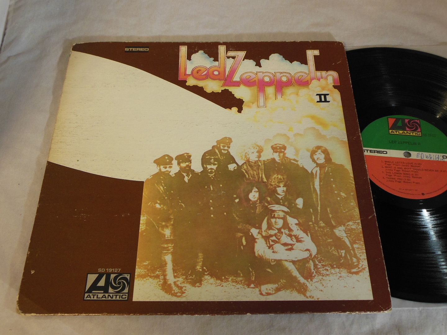 Led Zeppelin - Led Zeppelin 2 Ii - "e A S T" Embossed On Label
