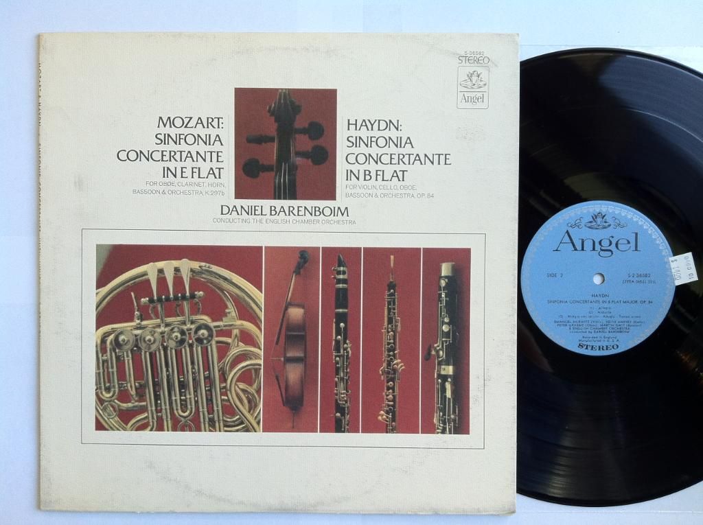 Daniel Barenboim Conducting The English Chamber Or - Mozart: Sinfonia Concertante In E Flat / Haydn: Sinfonia Concertante In B Flat