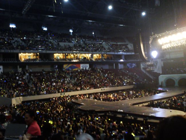 BIGBANG Alive tour crowd from Heyladyspring.com