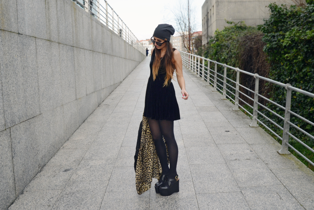 photo velvetdress03_zpsda6800e4.png