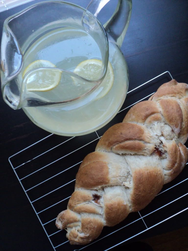 vegan bread lemonade
