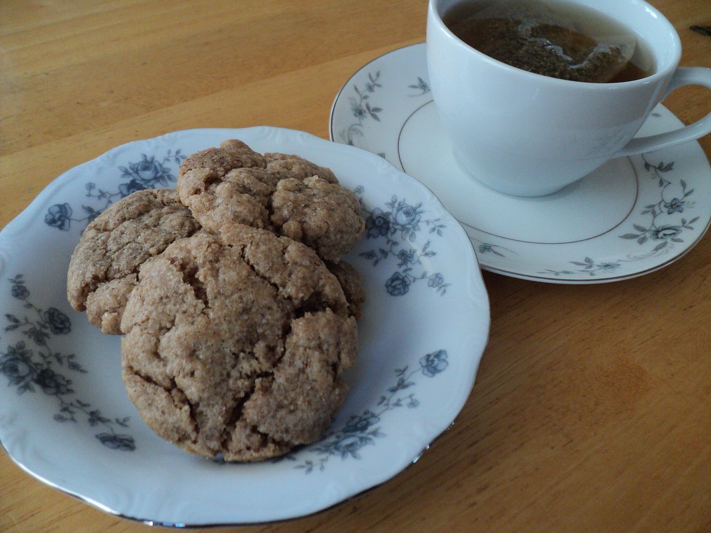 leaves and flours vegan speculoos cookies