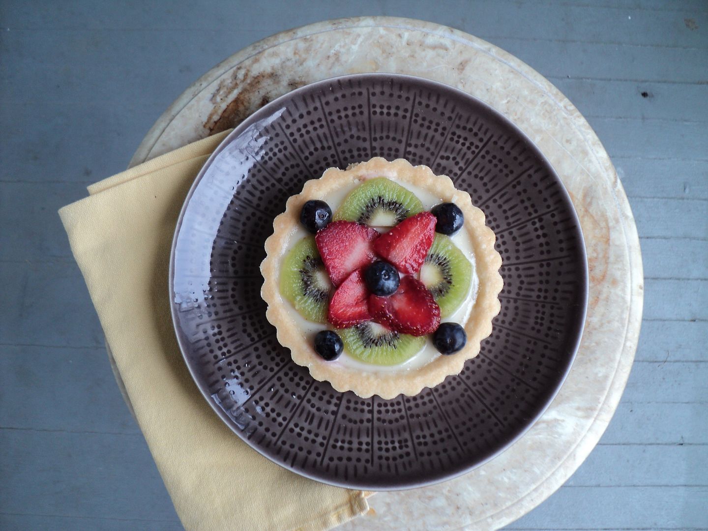 leaves and flours vegan fruit tarts