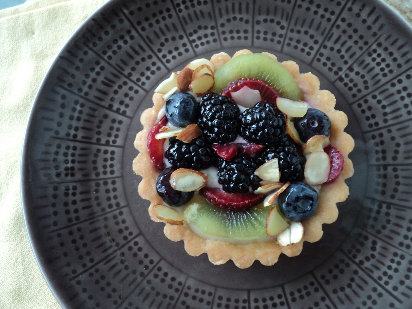 leaves and flours vegan fruit tarts