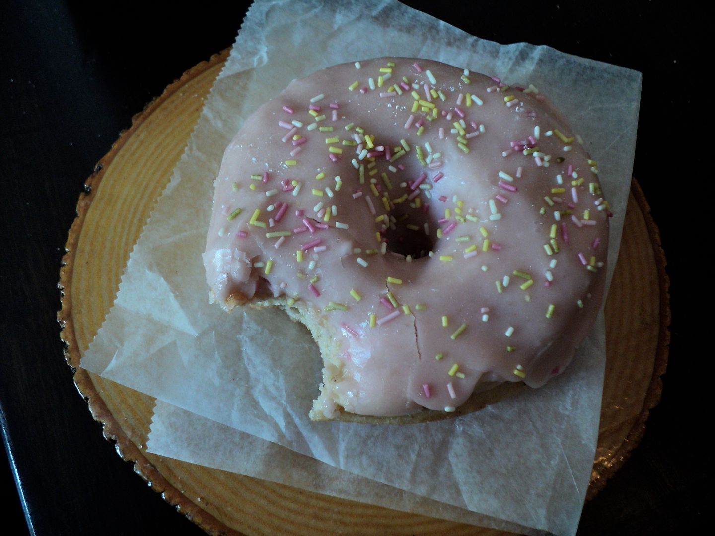 leaves and flours vegan dun well doughnuts