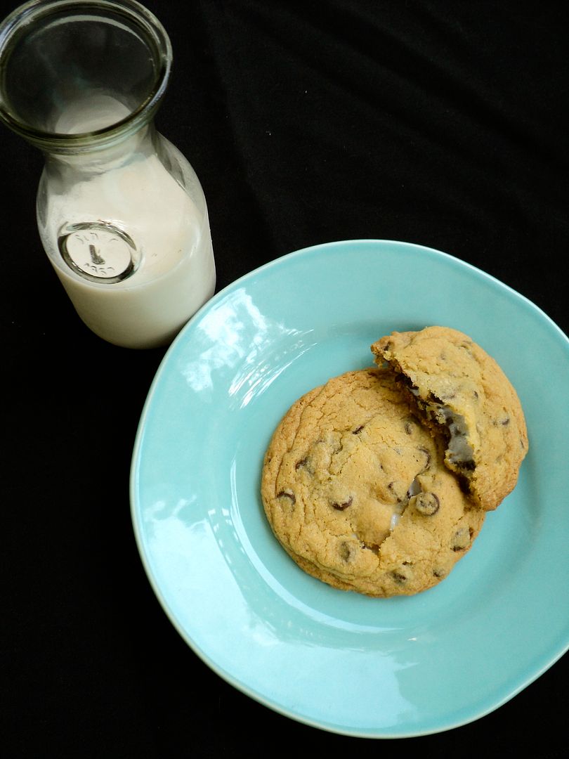 leaves and flours vegan s'mores stuffed chocolate chip cookies