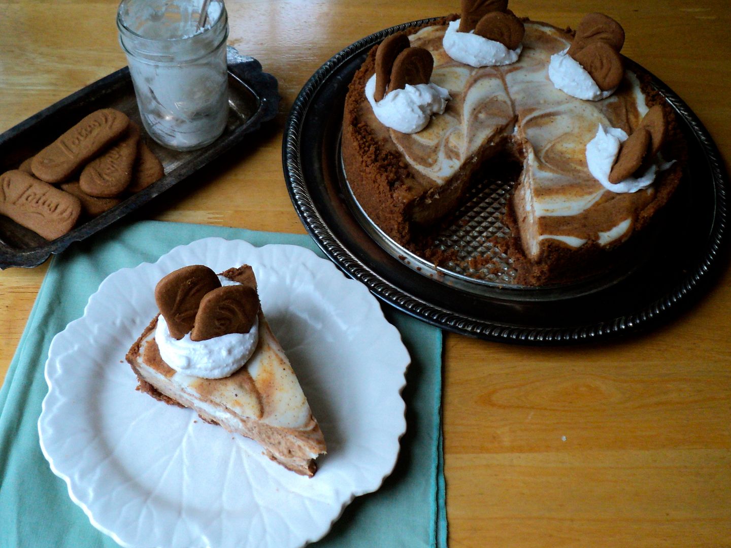 leaves and flours vegan pumpkin vanilla swirl speculoos cheesecake