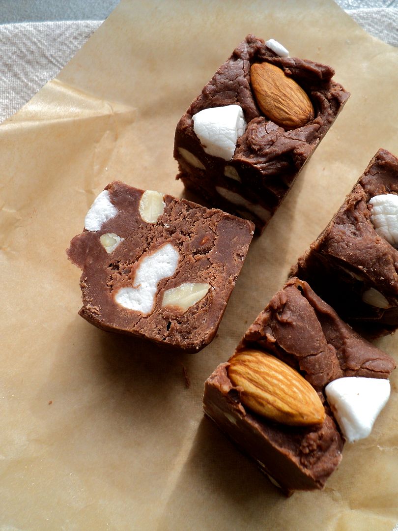 leaves and flours vegan rocky road fudge