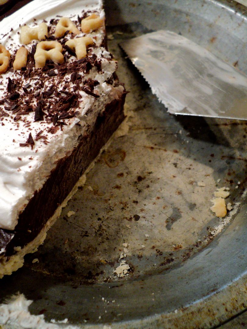 leaves and flours vegan chocolate pudding pie