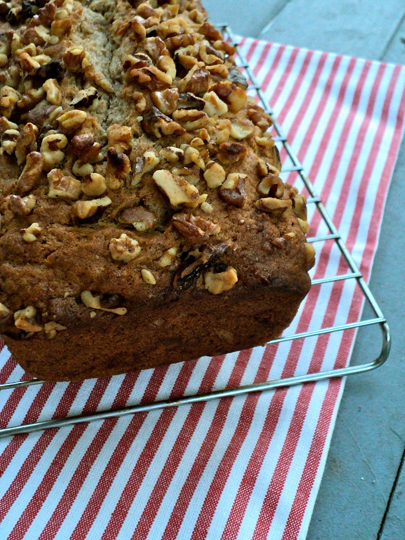 leaves and flours vegan banana nut bread