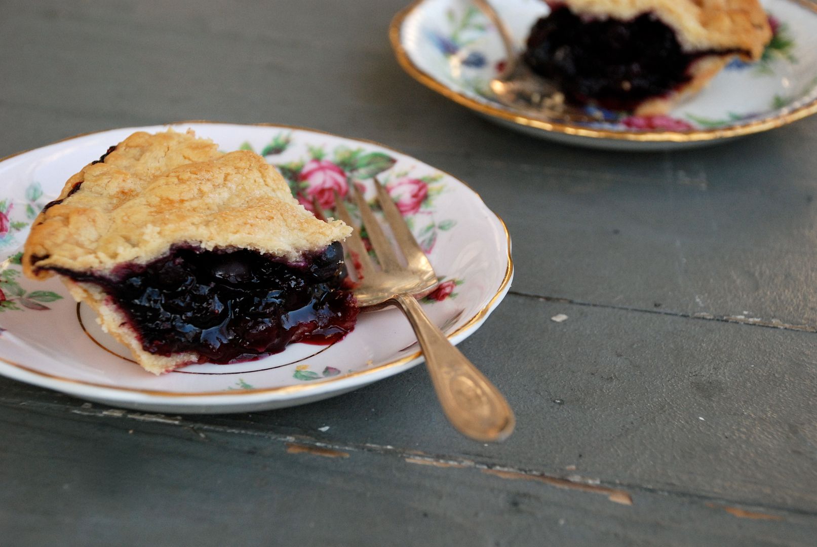 leaves and flours vegan blueberry pie filling