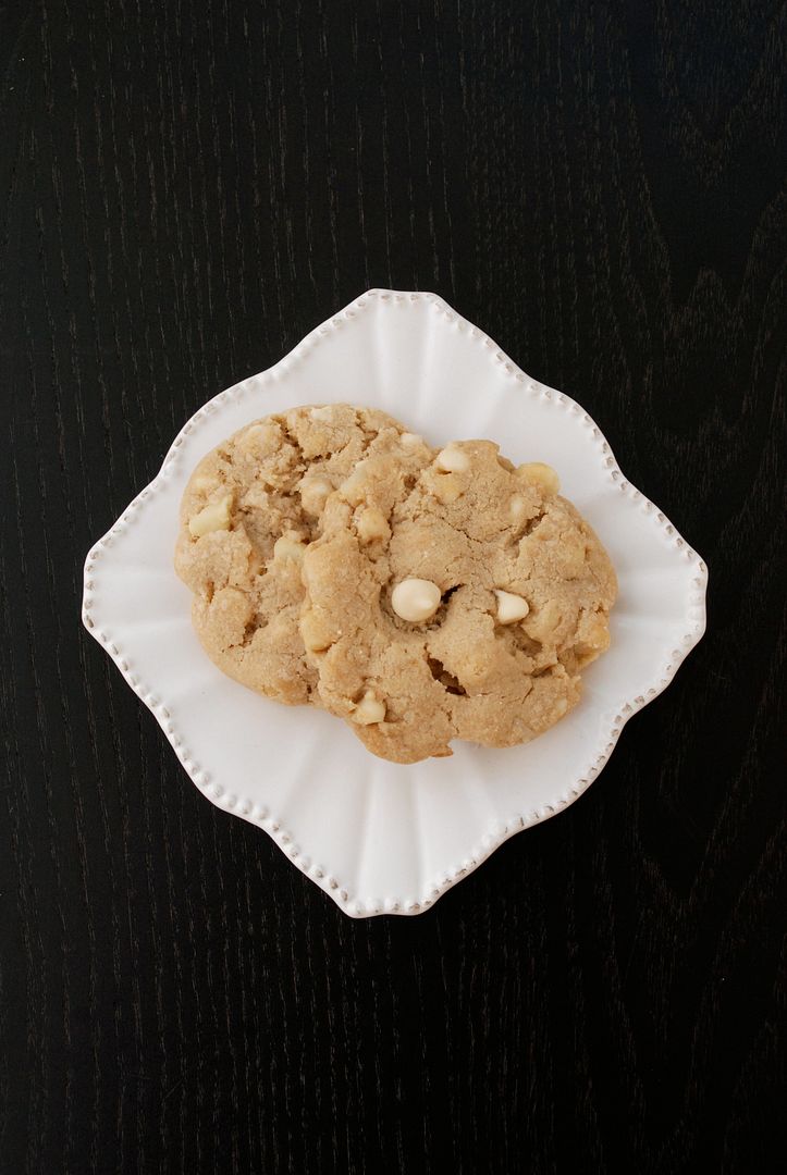 leaves and flours vegan White Chocolate Macadamia Nut Cookies