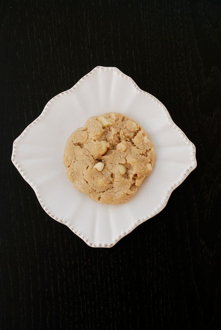 leaves and flours vegan White Chocolate Macadamia Nut Cookies