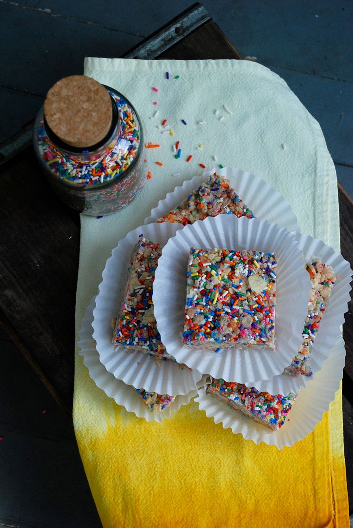 leaves and flours vegan Sweet & Salty Rice Crispy Treats