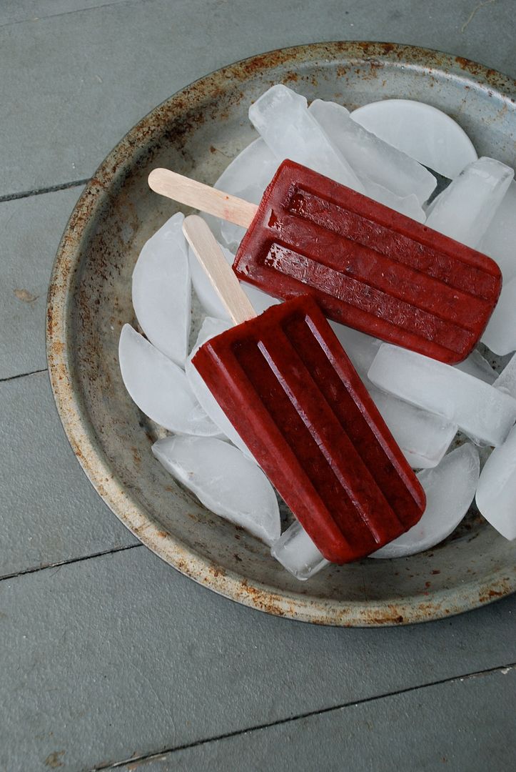 leaves and flours vegan Blackberry Lavender Popsicles