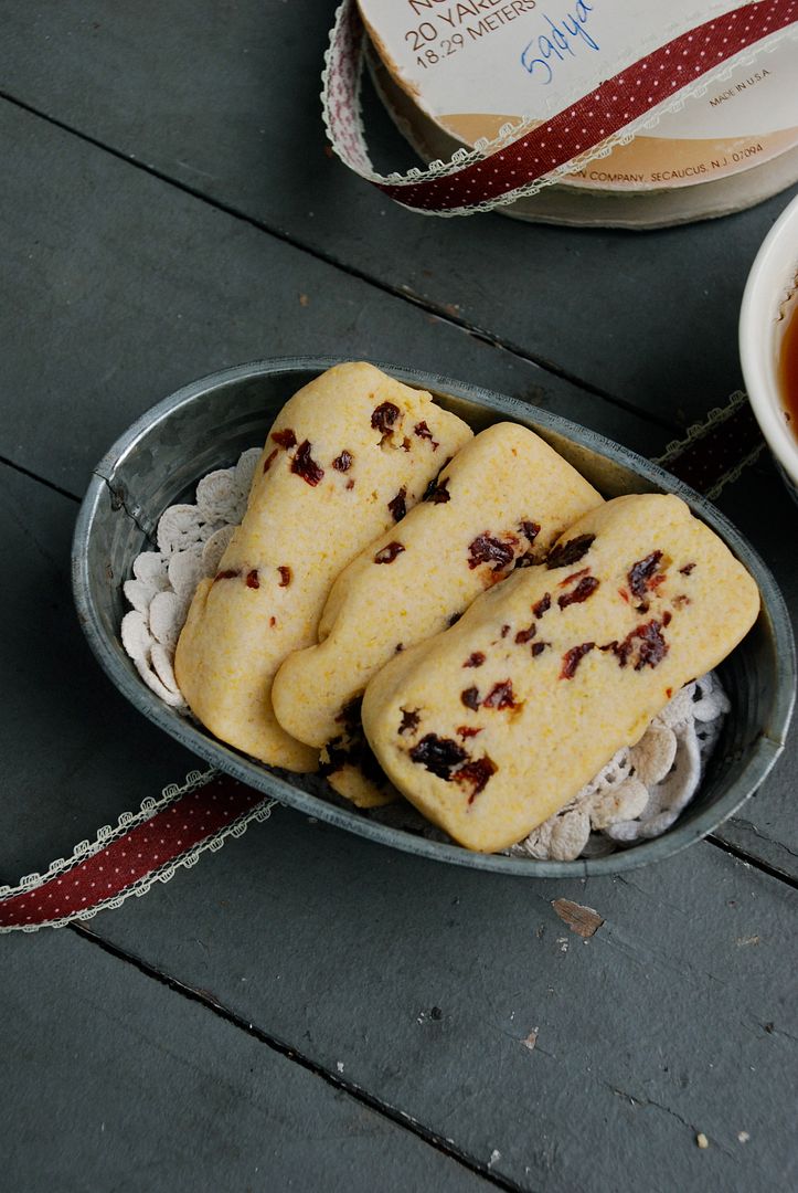 leaves and flours vegan Cherry Cornmeal Cookies