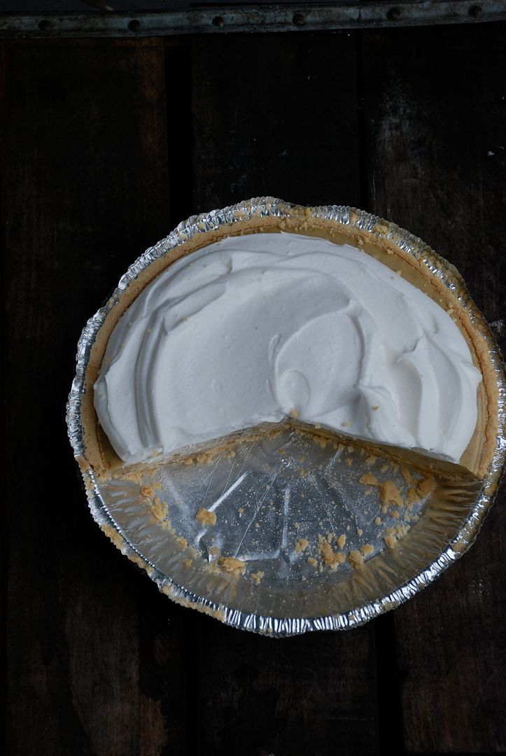 leaves and flours vegan Banana Cream Pie