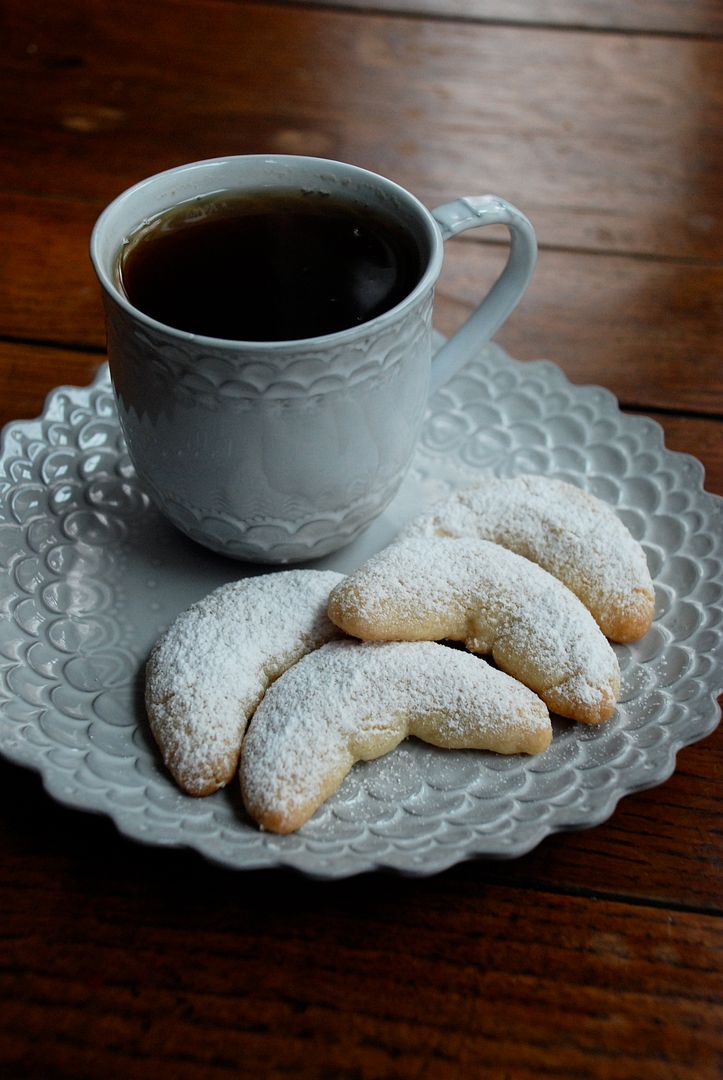 leaves and flours vegan Almond Crescent Cookies