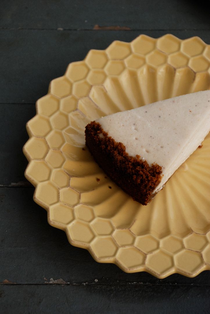 leaves and flours vegan Soy Nog Cheesecake with Gingersnap Crust