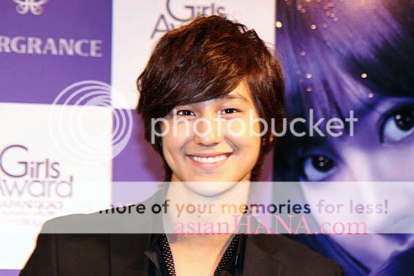 http://i1213.photobucket.com/albums/cc464/me2ilwoo/bomu-1.jpg