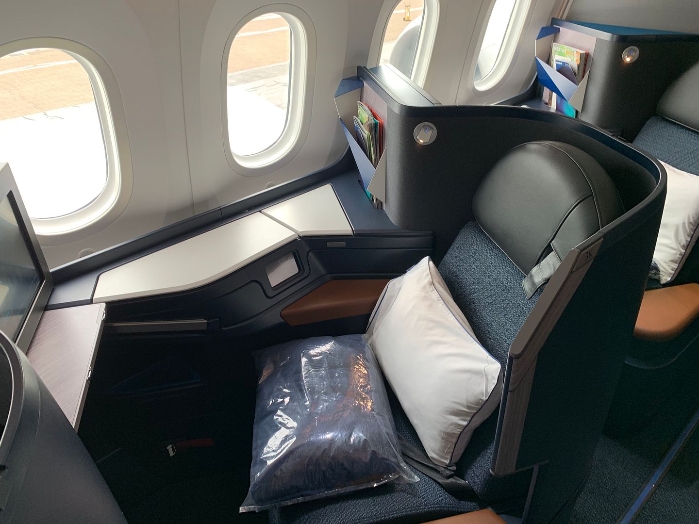 WestJet’s Boeing 787-9 Transatlantic Business Class Experience ...